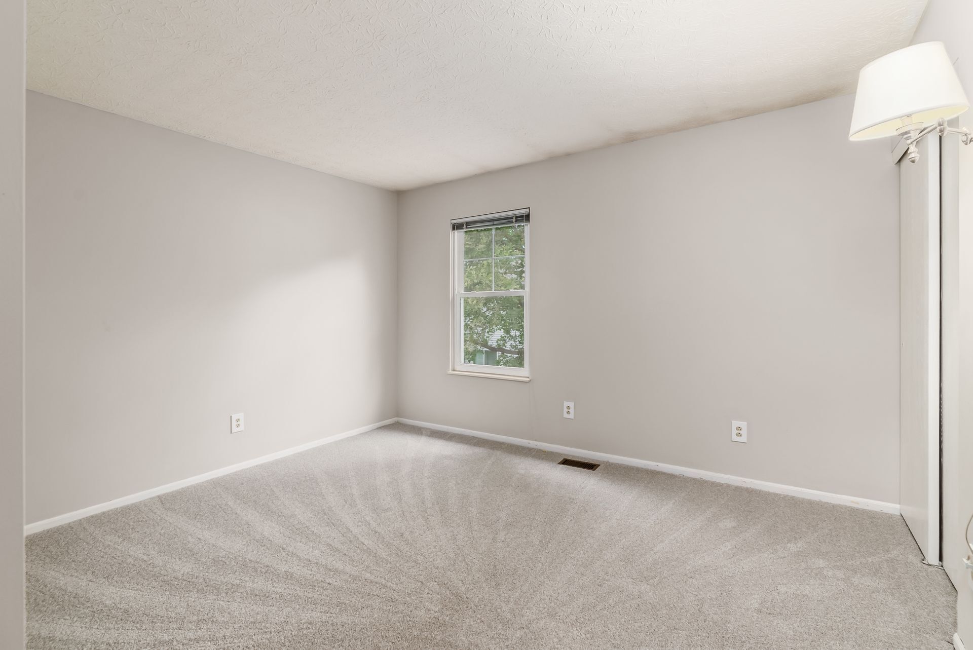 Building Photo - 7897 Kirkby Ct