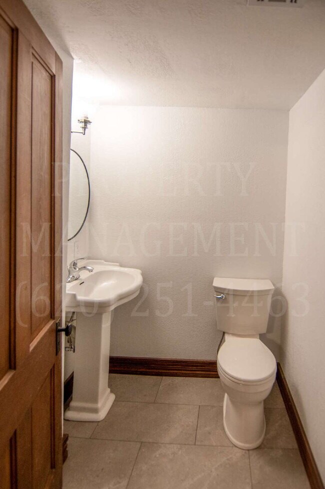 Building Photo - Remodeled 3-Bed Country Home