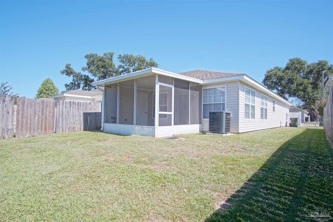 Building Photo - 8061 Stonebrook Dr
