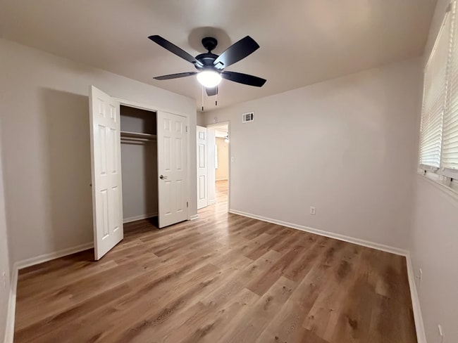 Building Photo - 1329 Watts Rd