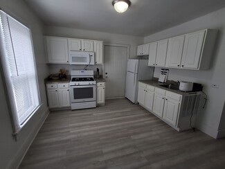 Building Photo - Castle Property Services