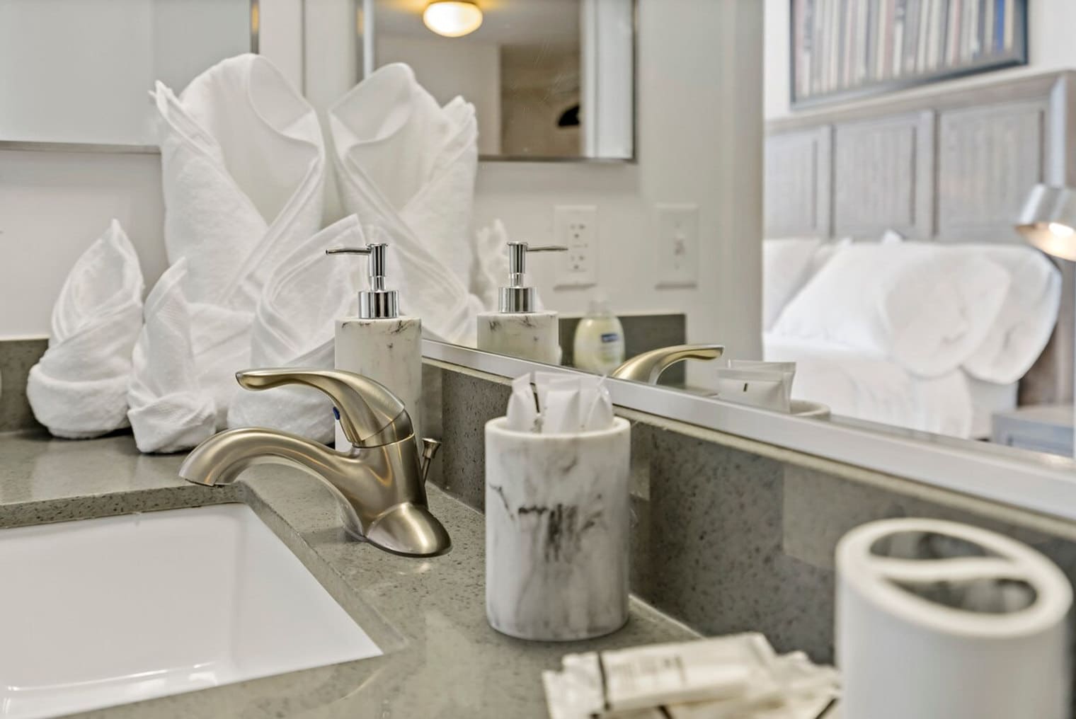 Building Photo - 1751 Pinnacle Dr