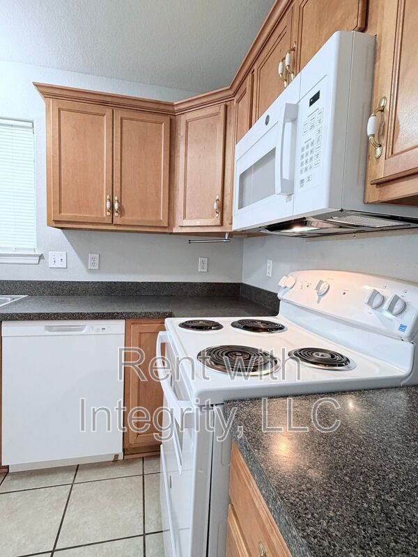 Building Photo - 1635 Corey Wood Cir