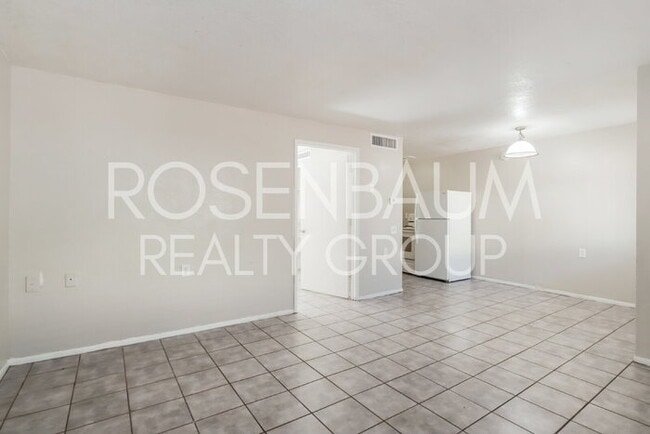 Building Photo - 3028 N Castro Ave