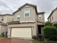 Building Photo - Beautiful Natomas 3/2.5 Home (Please Read Entire Marketing Ad for Viewings)