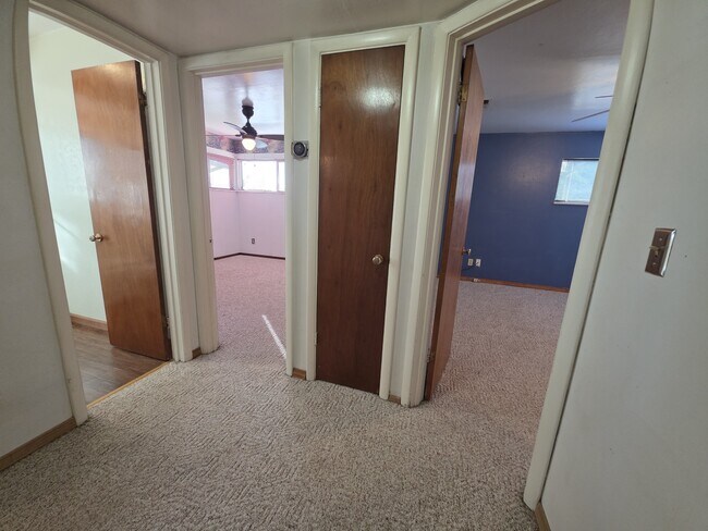 Building Photo - 55 Sherman Dr