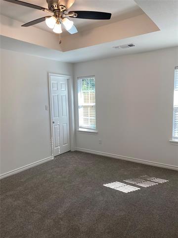 Building Photo - 521 E Sears St