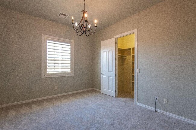 Building Photo - 16912 Rugosa Rose Dr