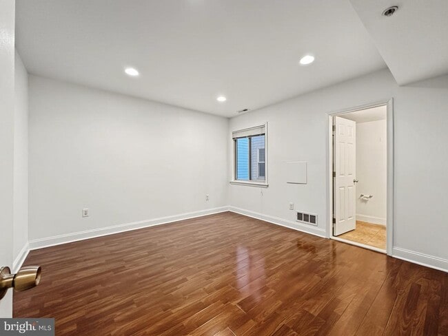 Building Photo - 1417 N 17th St