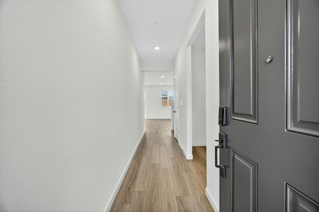 Building Photo - 5316 Allentown Wy