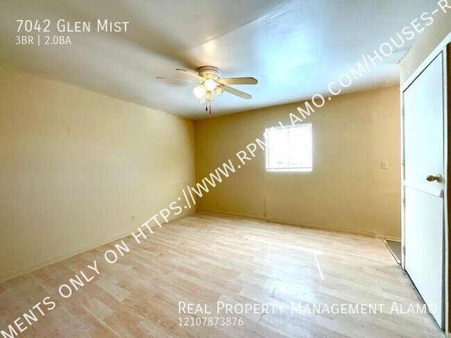 Building Photo - 7042 Glen Mist