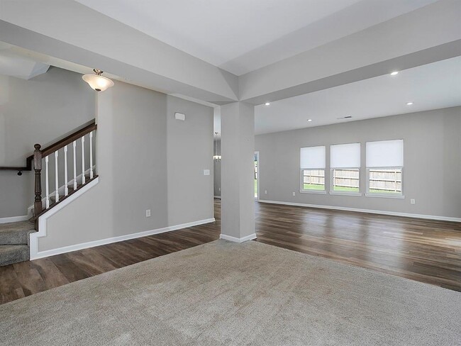 Building Photo - 6365 Lantana Village Way