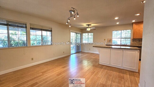 Building Photo - Gated American River Canyon North Home | 4BR / 3BA | 2,455 SF
