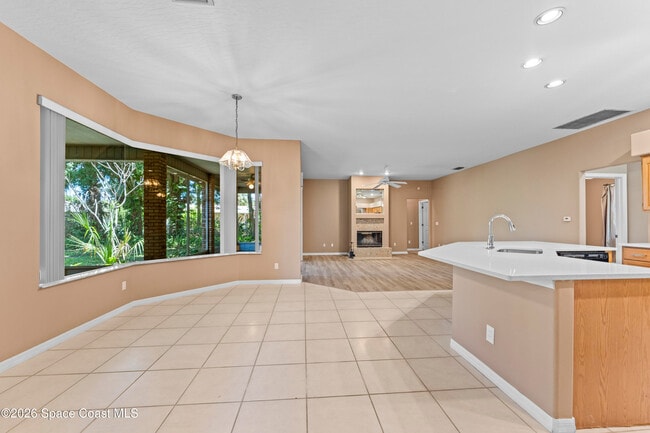 Building Photo - 7922 Timberlake Dr
