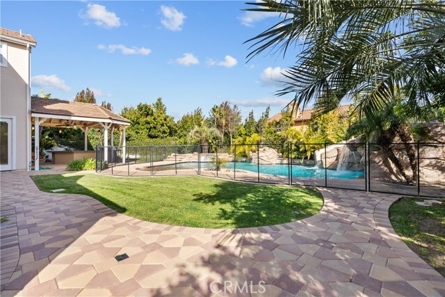 Building Photo - 4132 Prado De Las Cabras