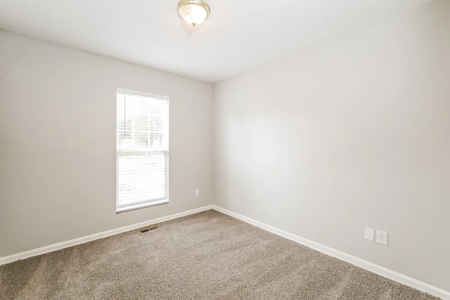 Building Photo - 140 Wayne Ave