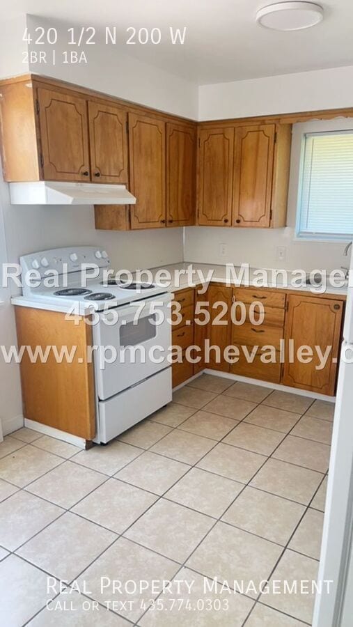 Building Photo - 420 1/2 N 200 W-