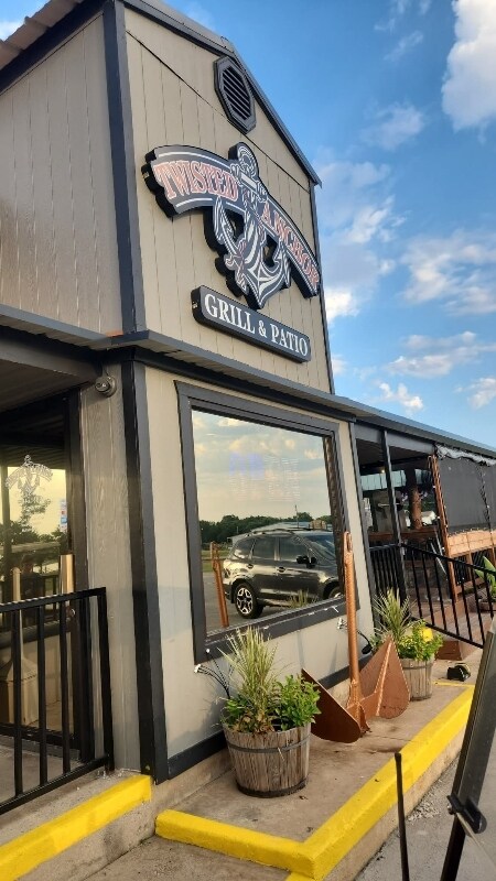 Building Photo - 3939 Colbert Rd