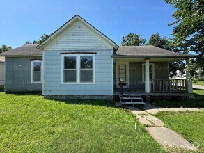 Building Photo - $795 - 2 bed 1 bath - Single Family Home