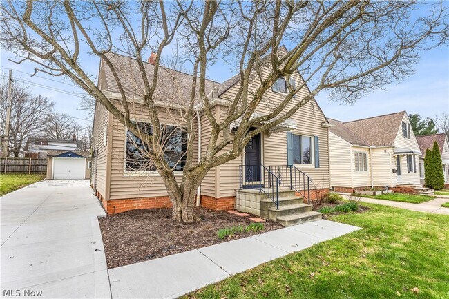 Building Photo - 4186 Lambert Rd