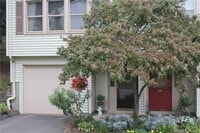 Building Photo - 127 Springbrook Dr