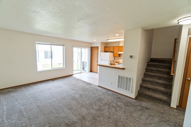 Building Photo - 1407 E Gilbert Ave