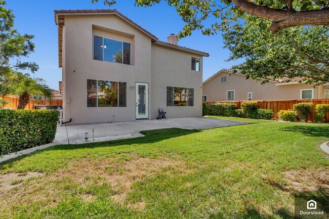 Building Photo - 30958 Mashie Way