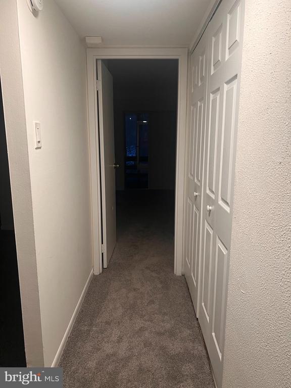 Building Photo - 329 Shawmont Ave