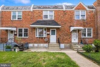 Building Photo - 8119 Terry St