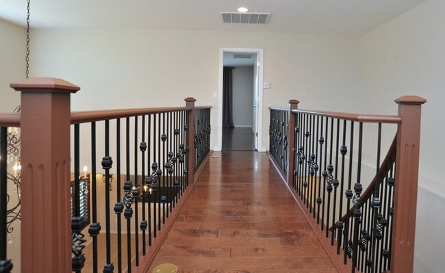 Building Photo - 4 Bedroom, 2.5 Bathroom in Oro Valley