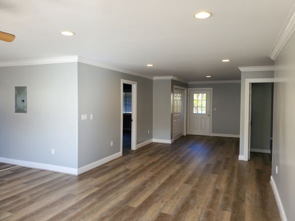 Primary Photo - 737 Aipo St