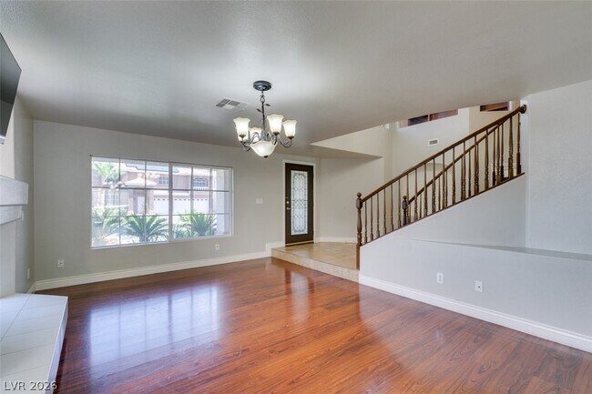 Building Photo - 1683 Tassel Fern Ave