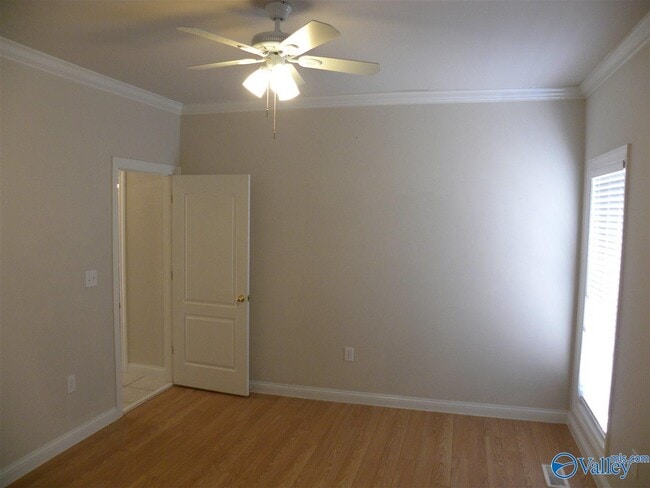 Building Photo - 214 Mainsail Way
