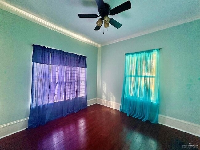 Building Photo - 830 S Missouri Ave