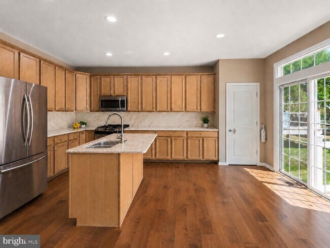 Building Photo - 209 N Caldwell Cir