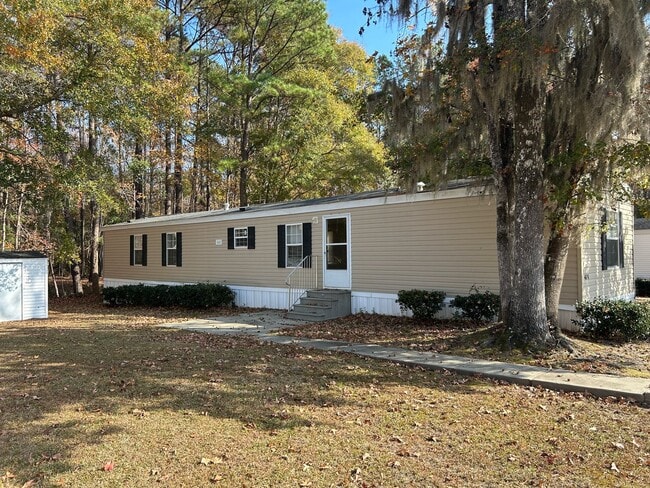 Primary Photo - Cozy 2 bedroom in Prime Conway Location