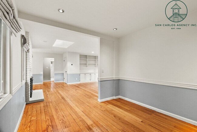 Building Photo - Spacious Three Bedroom Home in Country Club Area of Pebble Beach