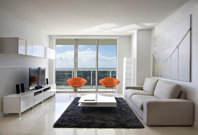 Building Photo - 1800 S Ocean Dr