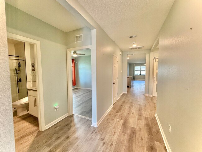 Building Photo - Spacious Home in Crystal Bay offering 4 bedrooms with upgrades throughout