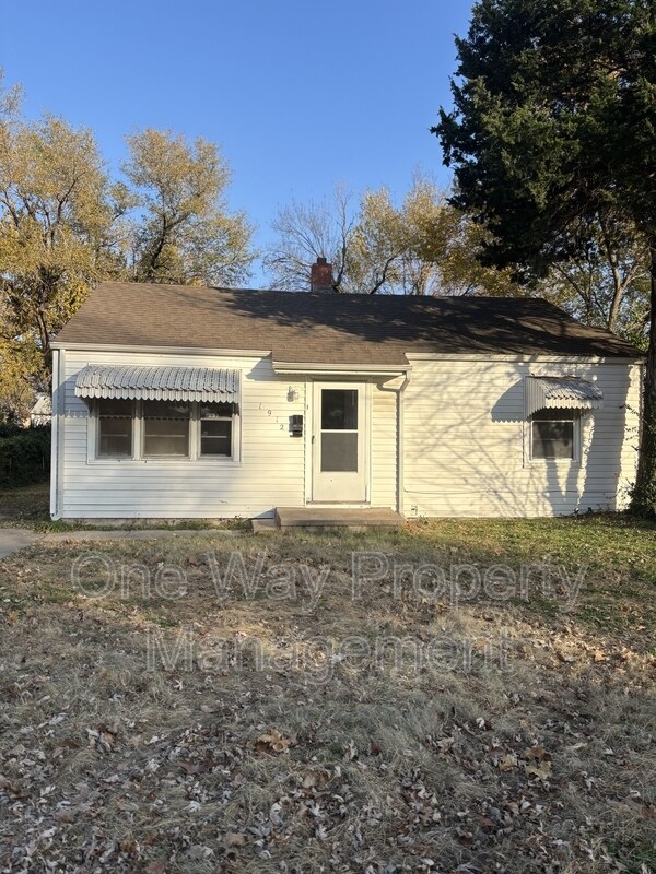 Building Photo - 1912 N Grove St