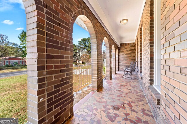 Building Photo - 6418 Briarwood Ct