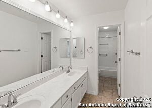 Building Photo - 4602 Oak Climb