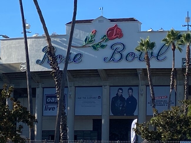 Building Photo - 13730 Mindora Ave