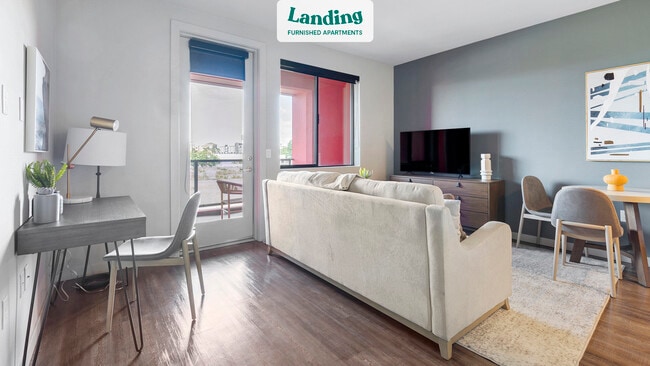 Building Photo - 2211 E Orangewood Ave