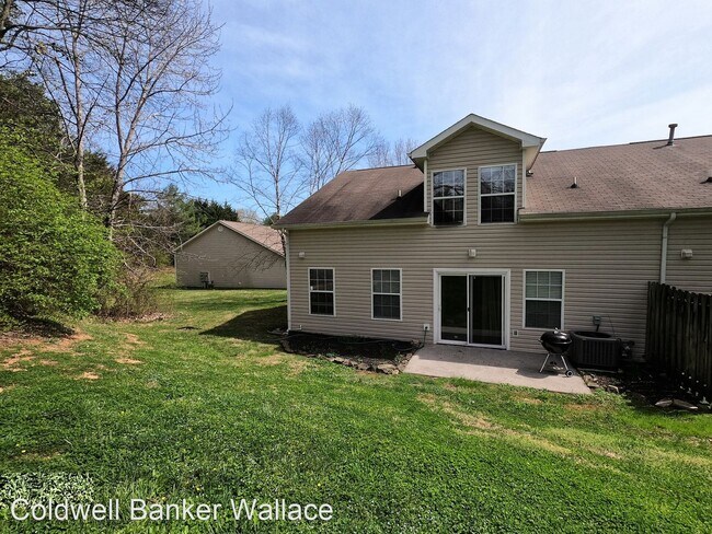 Building Photo - 809 Ashley Michelle Ct