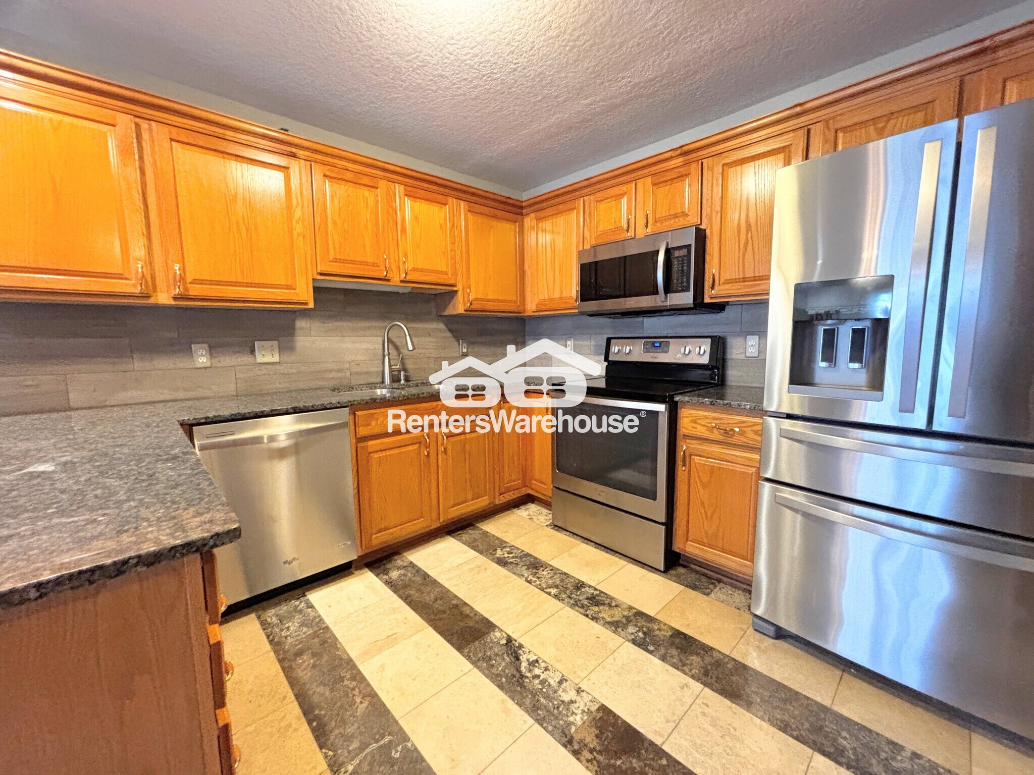 Building Photo - 10151 Sutton Pl