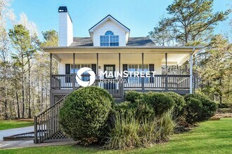 Building Photo - 3 Bedroom Pet-Friendly Home in SHARPSBURG,...