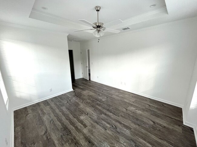 Building Photo - 1033 Vervain Dr