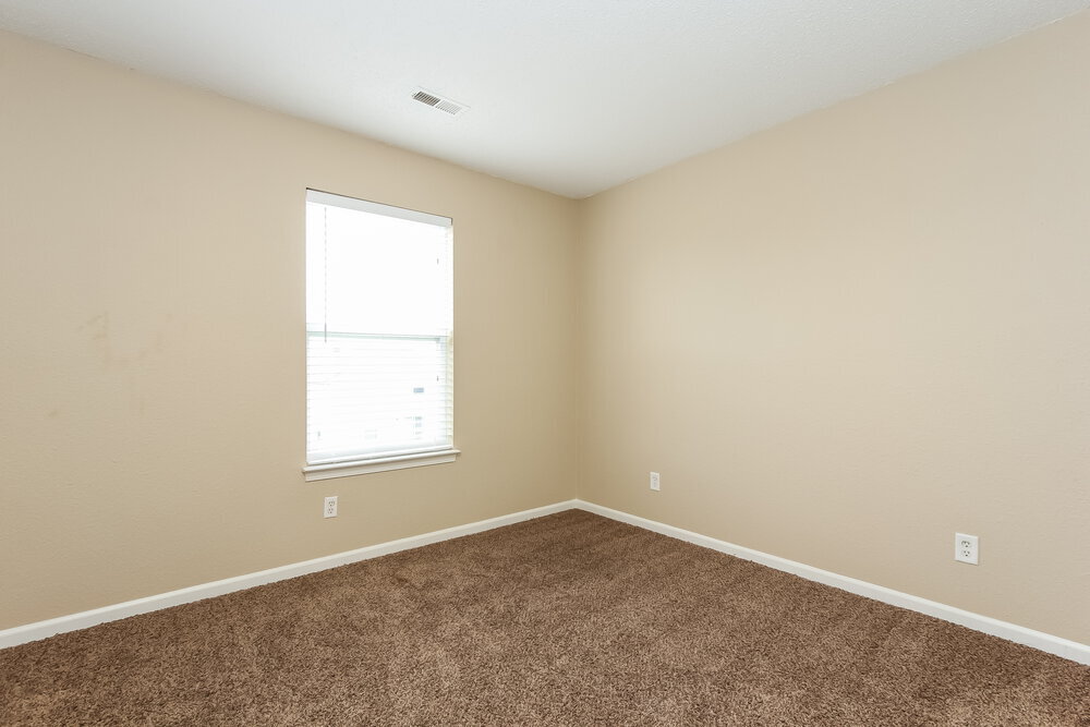 Building Photo - 1240 Cutler Ln