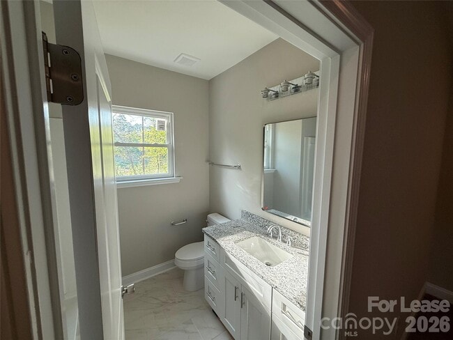 Building Photo - 5536-5538 Wrenn Dr